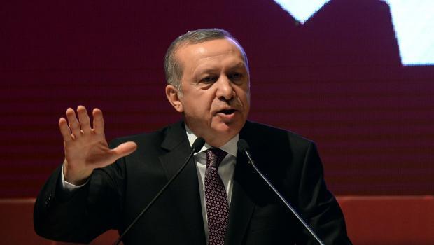 19 نيسان/ أبريل أفاد الرئيس التركي &quot;أردوغان&quot; معقبا على الانتخابات التي ستجرى في الـ7 من حزيران/يونيو &quot;التحالف بين حزبين يعني الأزمة، يعني البطالة، يعني الفقر، الإفلاس، التحالف يعني الكابوس&quot;.