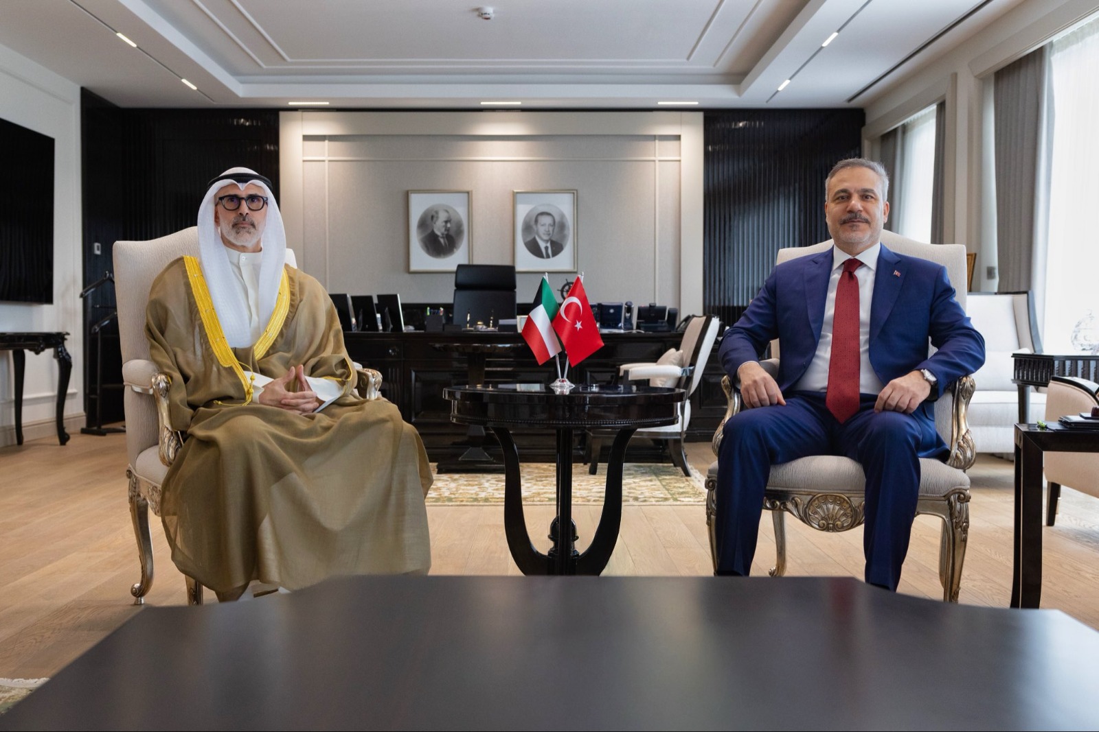 تركيا والكويت تبحثان تطورات الأوضاع في المنطقة والعلاقات الثنائية